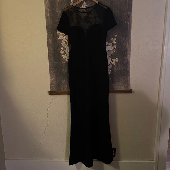 NEW Jill Jill Stuart Women's Black Dotted Mesh Crepe Trumpet Gown Dress Sz 10 - Picture 6 of 11